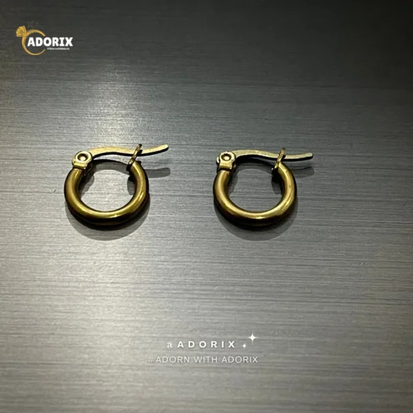 Golden Piercing Simple Bali Stud Earring For Men