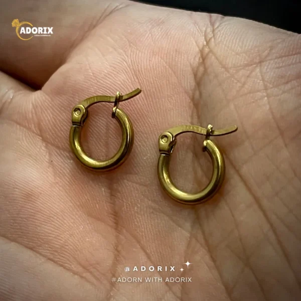 Golden Piercing Simple Bali Stud Earring For Men