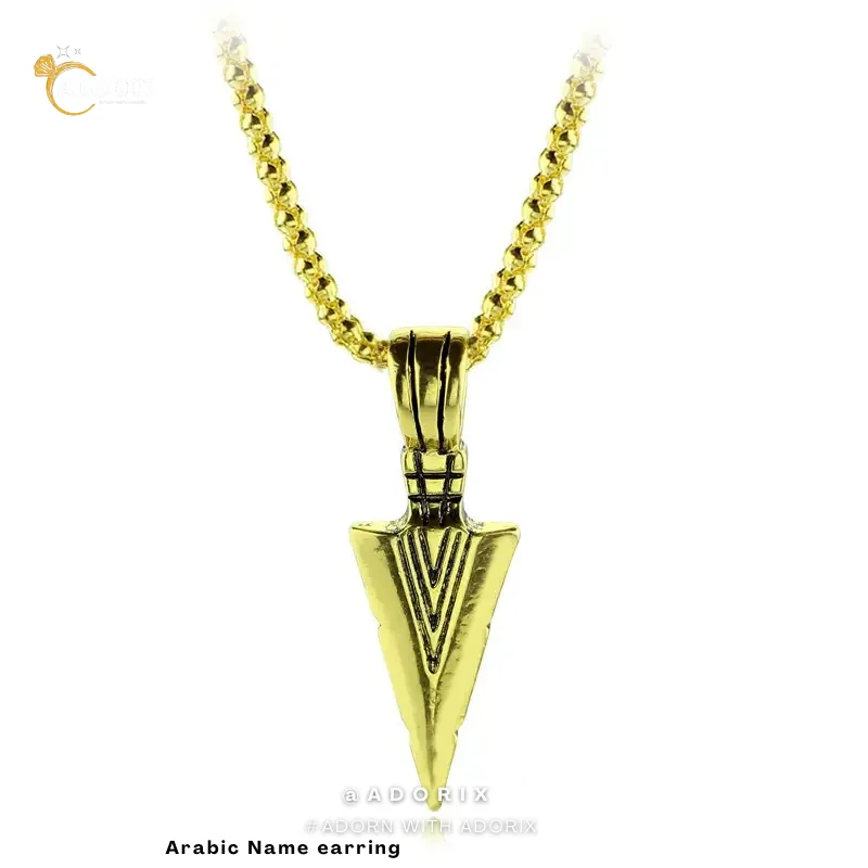 Fashionable And Stylish Retro Arrowhead Pendant Necklace