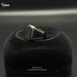 BLACK ONYX STATEMENT RING